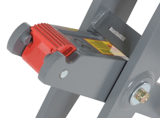 Steel Manual Hydraulic Fork Truck Jack 29 In. x 10 In. x 26 In. 15,000 Lb. Capacity